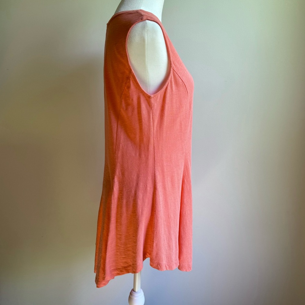 Anthropologie Eri + Ali Evie Coral T-Shirt Top Size Medium - Picture 3 of 6